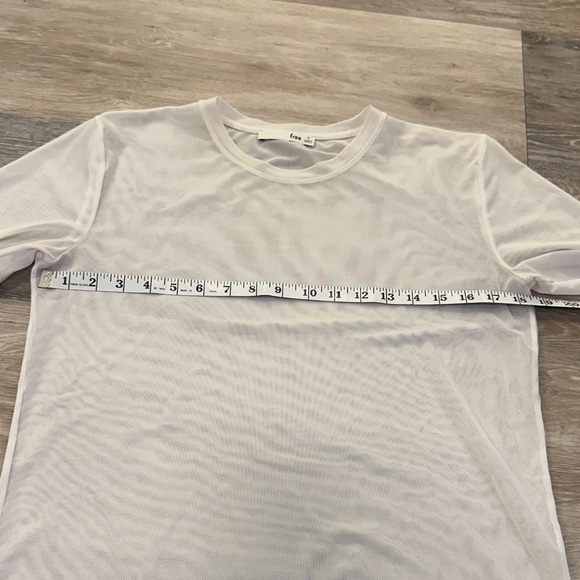 Wilfred Short Sleeve Sheer Tee in White - Picture 3 of 4